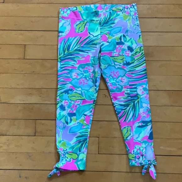 Lily Pulitzer girls size L 8-10 Floral crop leggings - Picture 1 of 9